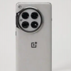 查看几乎成功的 OnePlus 13 原型设计